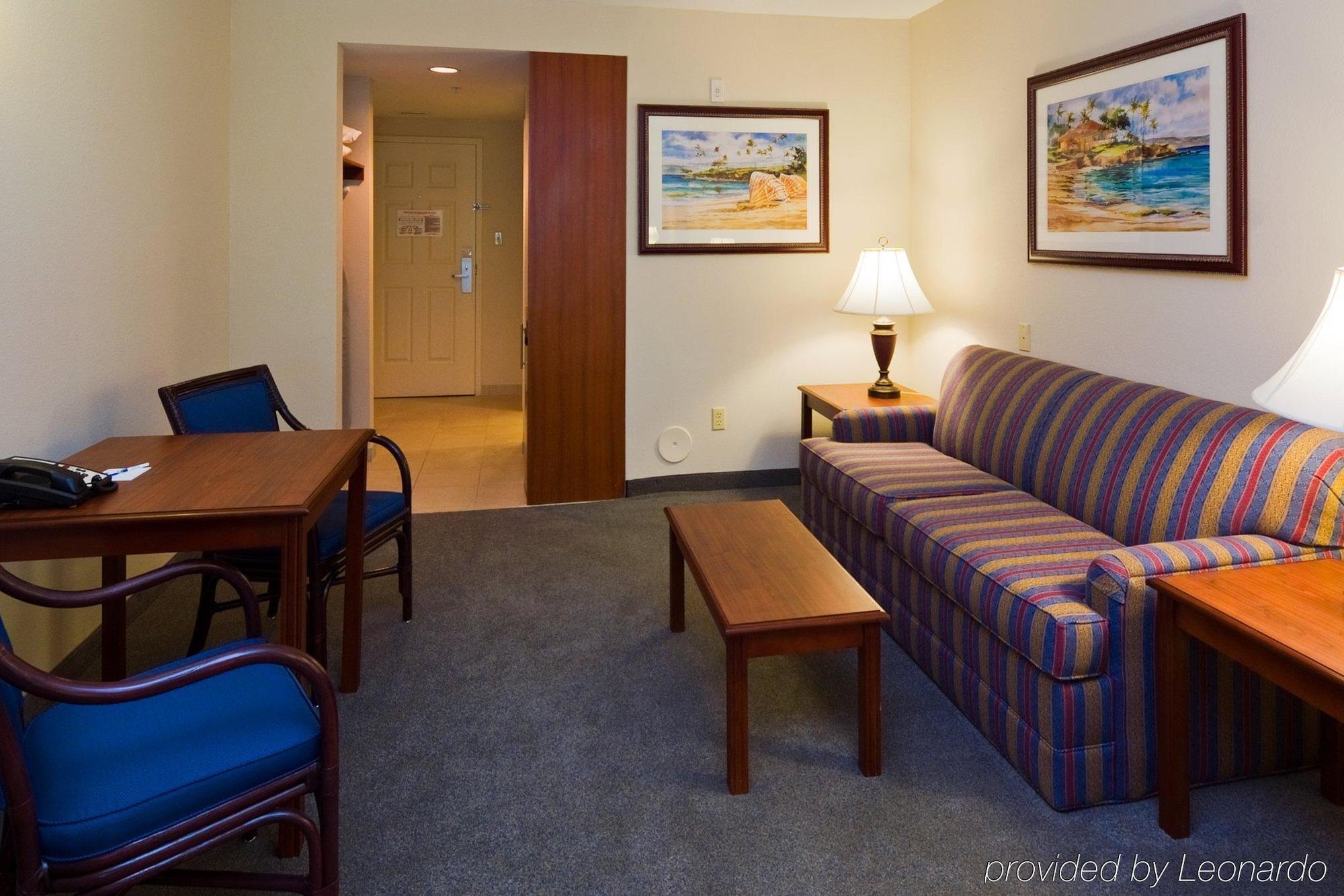 Holiday Inn Express & Suites Miami Kendall By Ihg Country Walk Δωμάτιο φωτογραφία