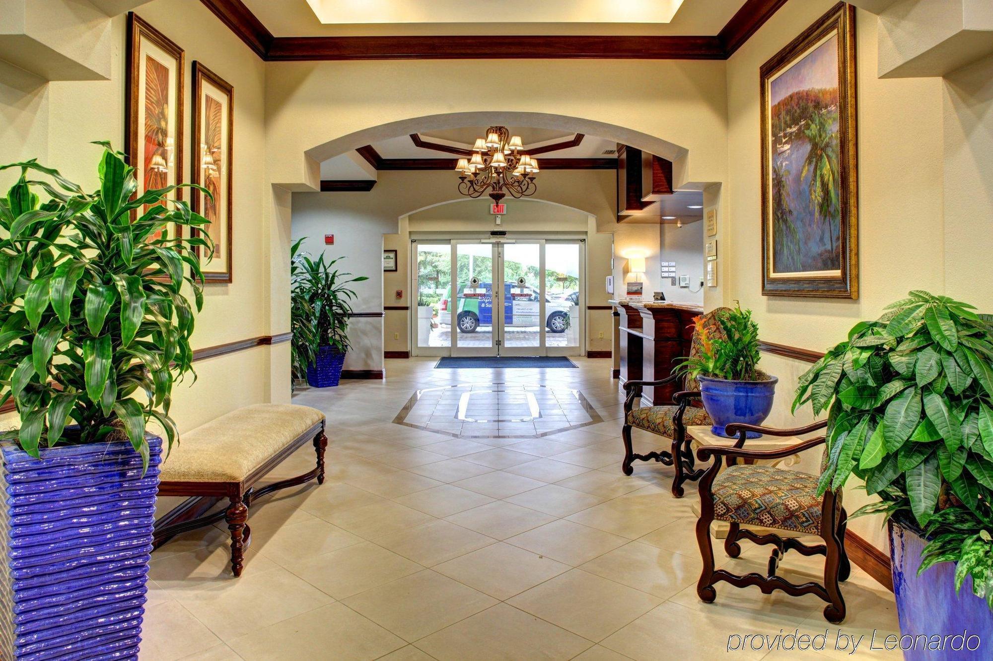 Holiday Inn Express & Suites Miami Kendall By Ihg Country Walk Εξωτερικό φωτογραφία